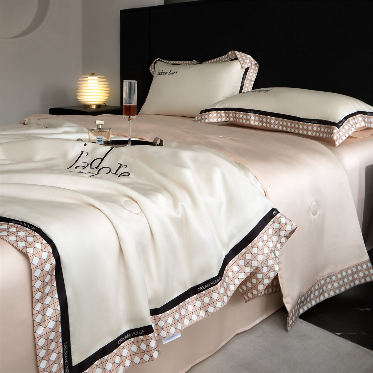 91家纺网 家纺一手货源 找家纺 （总）笙意家纺 2026新款水洗冰丝刺绣宽边夏被四件套-艾斯系列