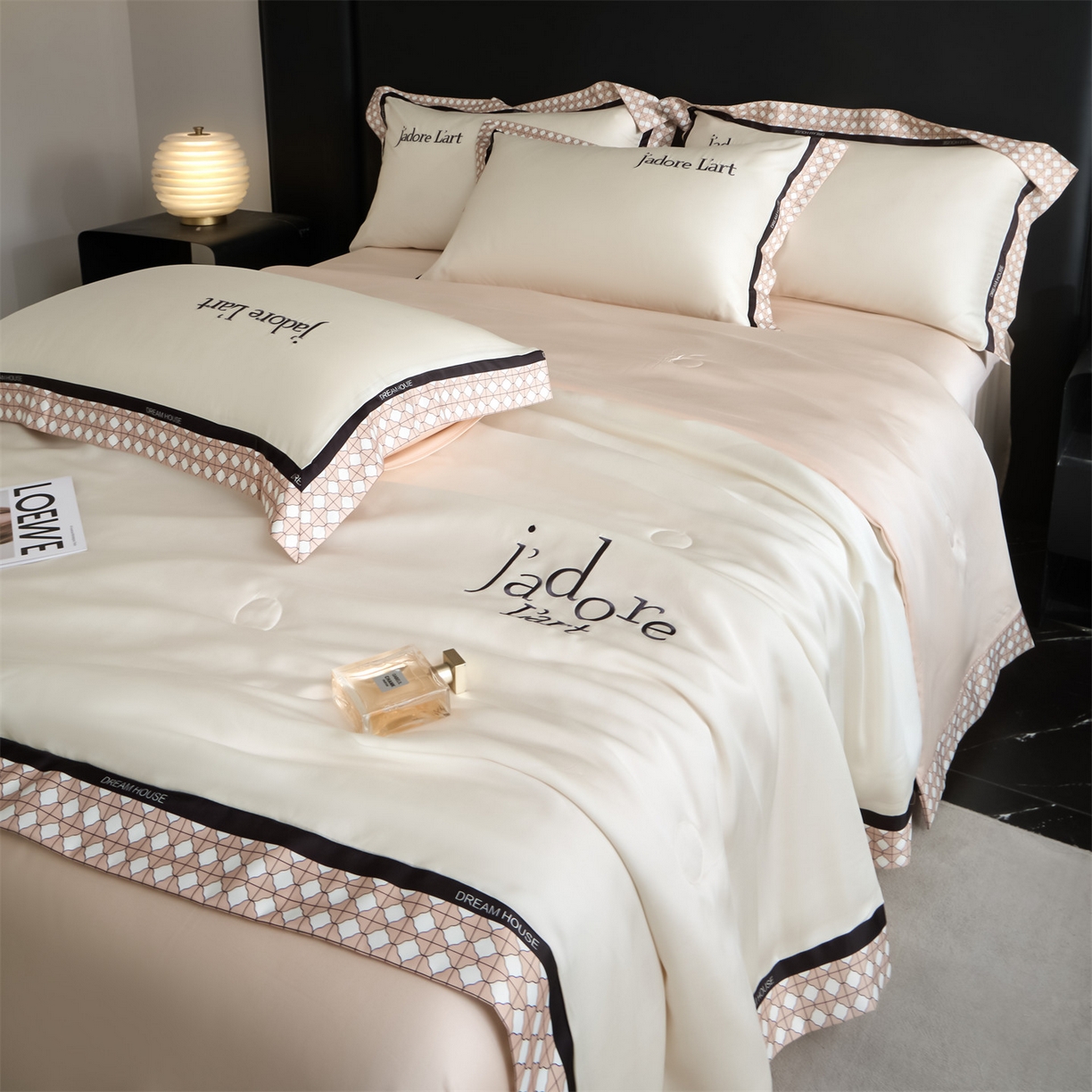 91家纺网 家纺一手货源 找家纺 （总）笙意家纺 2026新款水洗冰丝刺绣宽边夏被四件套-艾斯系列