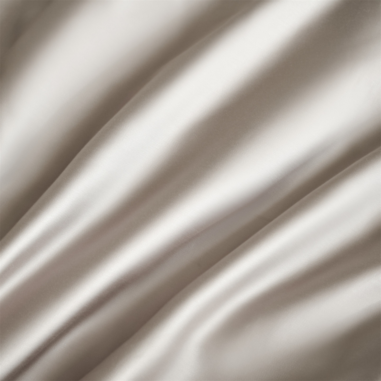 91家纺网 家纺一手货源 找家纺 笙意家纺 2026新款水洗冰丝刺绣宽边夏被四件套-艾斯系列 艾斯-山灰+中灰