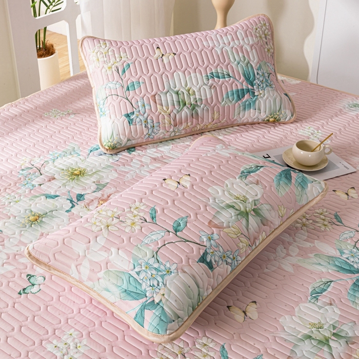 91家纺网 家纺一手货源 找家纺 美丽折家纺 2026新款凉感丝乳胶凉席款 乳胶凉席三件套 花颜