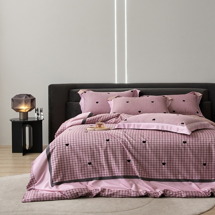 91家纺网 家纺一手货源 找家纺 金奇达家纺 2026新款茧养天丝棉四件套-甜心 甜心-浆果粉