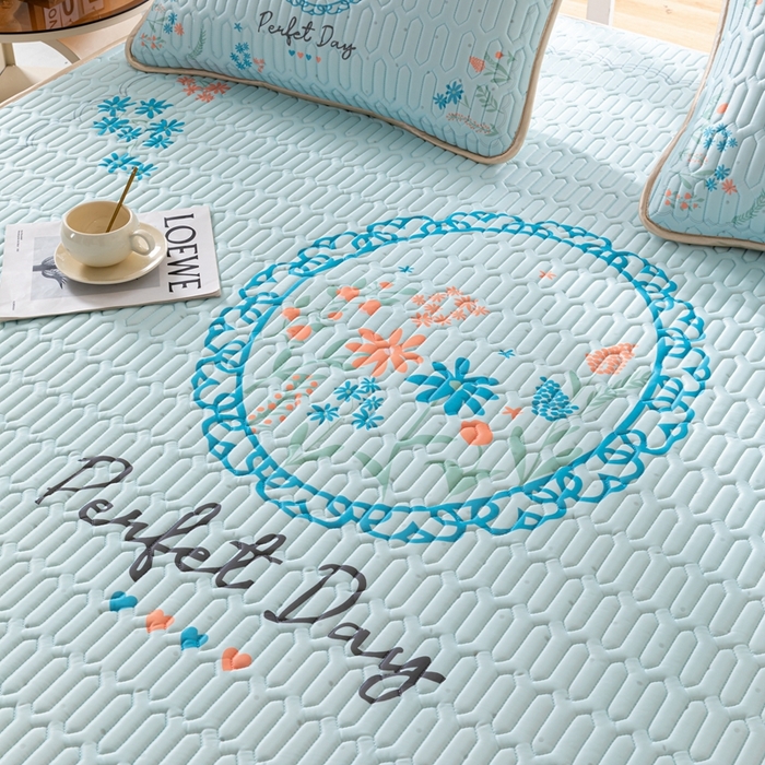 91家纺网 家纺一手货源 找家纺 美丽折家纺 2026新款凉感丝乳胶凉席款 乳胶凉席三件套 温婉花镜-蓝