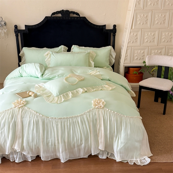 91家纺网 家纺一手货源 找家纺 富盛家纺 2026新款水洗亲肤棉雪纺蕾丝法式床裙韩版四件套 自由女神—绿