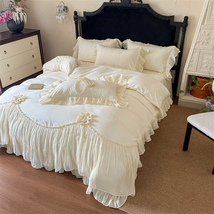 91家纺网 家纺一手货源 找家纺 富盛家纺 2026新款水洗亲肤棉雪纺蕾丝法式床裙韩版四件套 自由女神—白