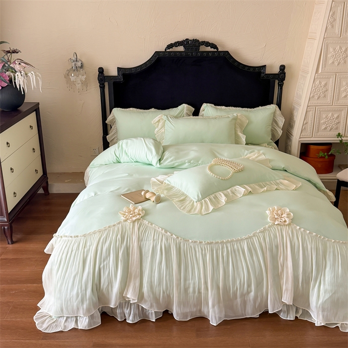 91家纺网 家纺一手货源 找家纺 富盛家纺 2026新款水洗亲肤棉雪纺蕾丝法式床裙韩版四件套 自由女神—绿