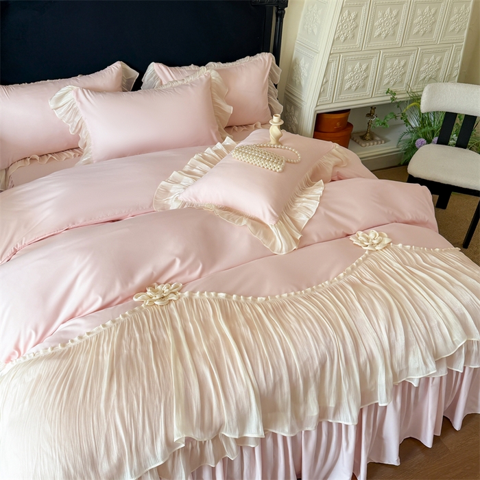 91家纺网 家纺一手货源 找家纺 富盛家纺 2026新款水洗亲肤棉雪纺蕾丝法式床裙韩版四件套 自由女神—粉