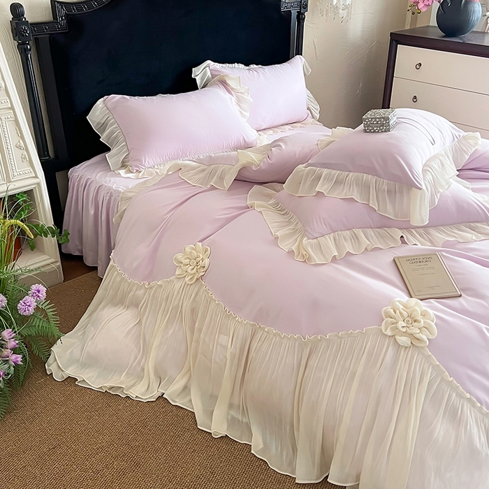 91家纺网 家纺一手货源 找家纺 富盛家纺 2026新款水洗亲肤棉雪纺蕾丝法式床裙韩版四件套 自由女神—紫