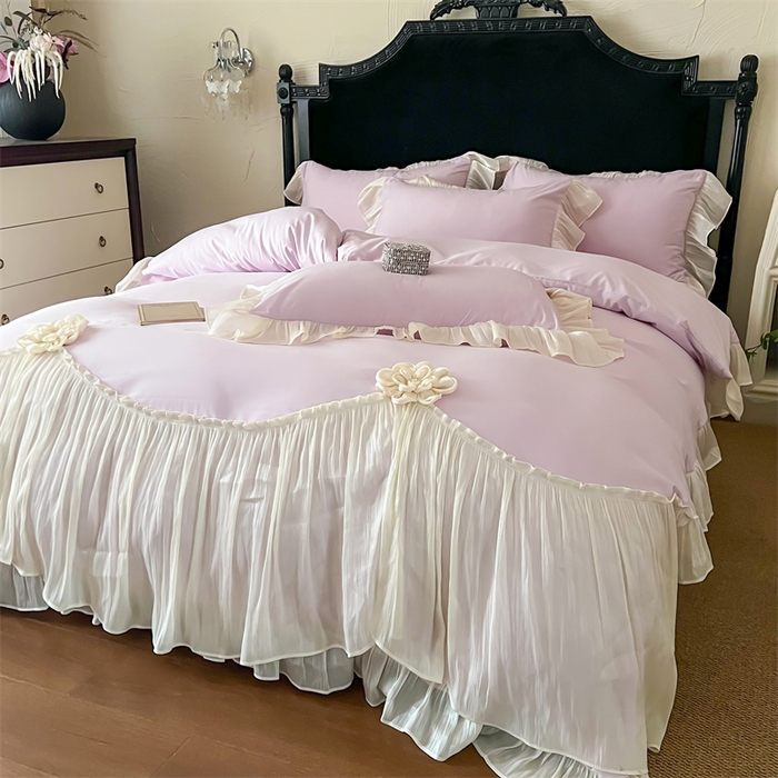 91家纺网 家纺一手货源 找家纺 富盛家纺 2026新款水洗亲肤棉雪纺蕾丝法式床裙韩版四件套 自由女神—紫