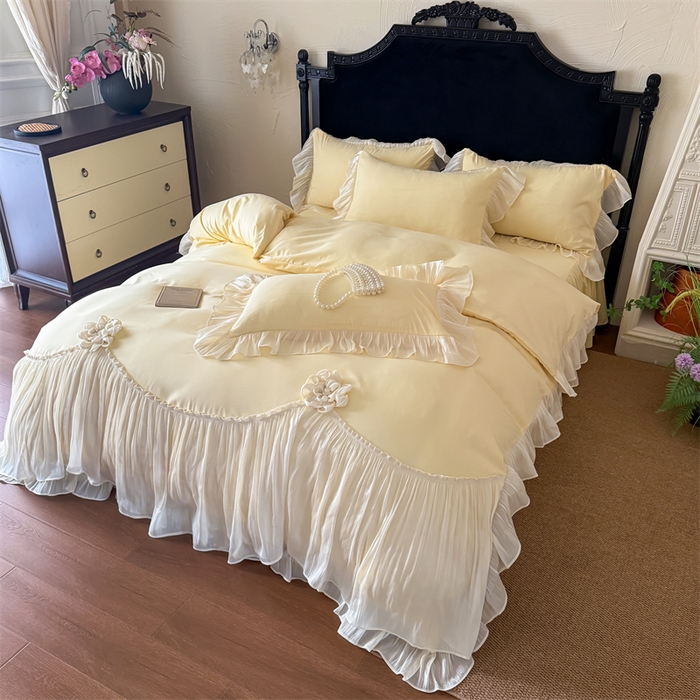 91家纺网 家纺一手货源 找家纺 富盛家纺 2026新款水洗亲肤棉雪纺蕾丝法式床裙韩版四件套 自由女神—黄