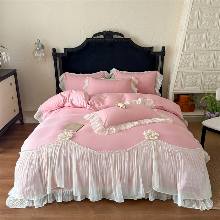 91家纺网 家纺一手货源 找家纺 富盛家纺 2026新款水洗亲肤棉雪纺蕾丝法式床裙韩版四件套 自由女神—豆沙