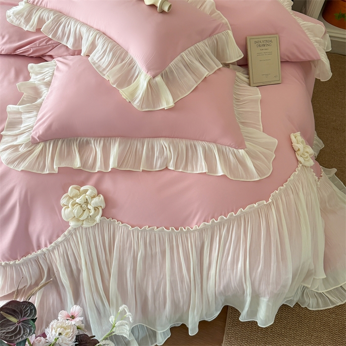 91家纺网 家纺一手货源 找家纺 富盛家纺 2026新款水洗亲肤棉雪纺蕾丝法式床裙韩版四件套 自由女神—豆沙