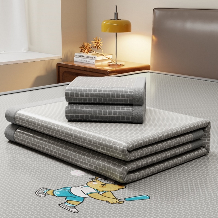 91家纺网 家纺一手货源 找家纺 （总）品乐家纺 2026新款三明治凉感冰丝软凉席席子小熊