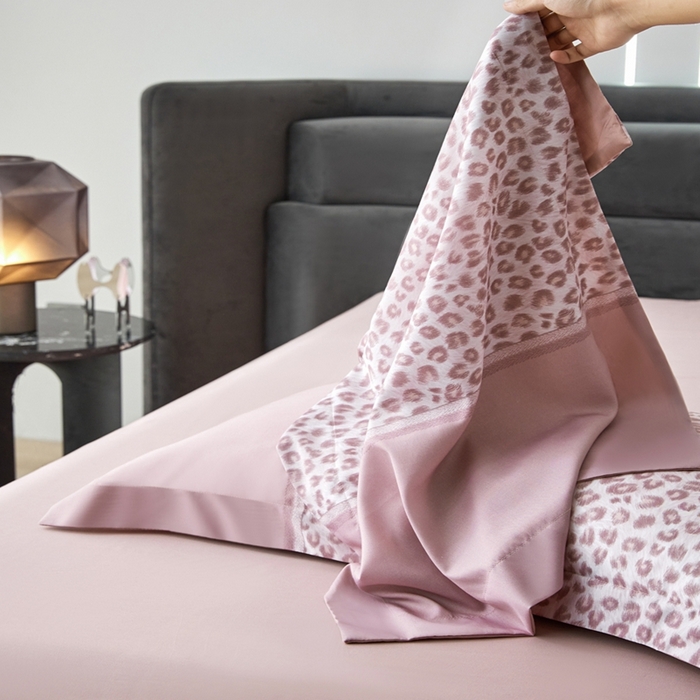 91家纺网 家纺一手货源 找家纺 金奇达家纺 2026新款茧养天丝棉四件套-伊莉莎 伊莉莎-蜜豆粉