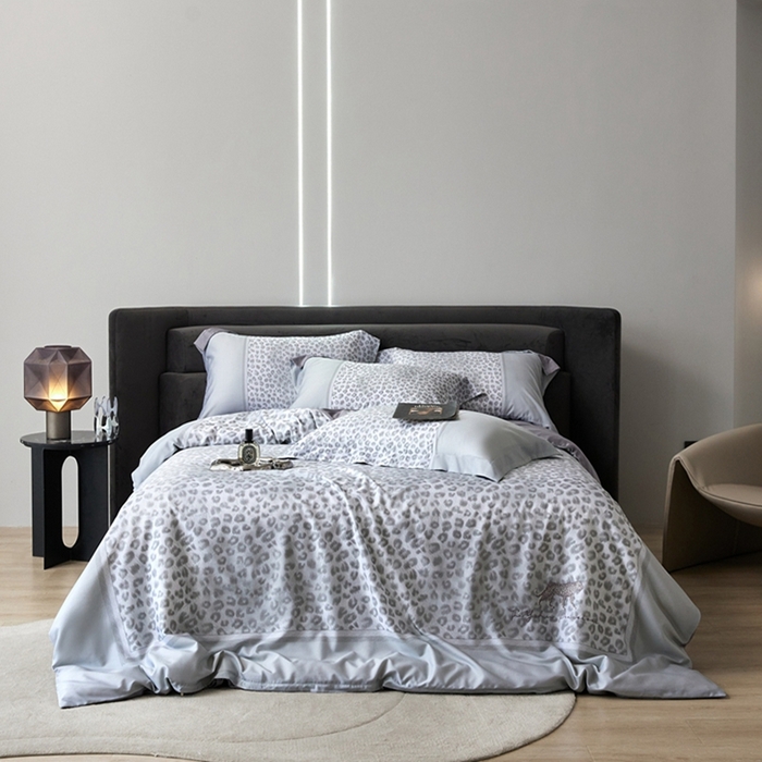 91家纺网 家纺一手货源 找家纺 金奇达家纺 2026新款茧养天丝棉四件套-伊莉莎 伊莉莎-繁星蓝