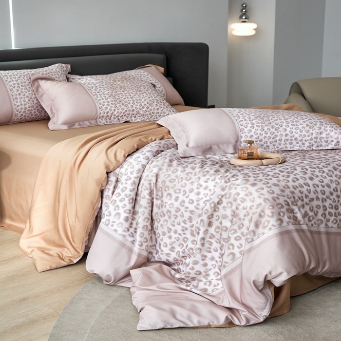 91家纺网 家纺一手货源 找家纺 金奇达家纺 2026新款茧养天丝棉四件套-伊莉莎 伊莉莎-灰粉