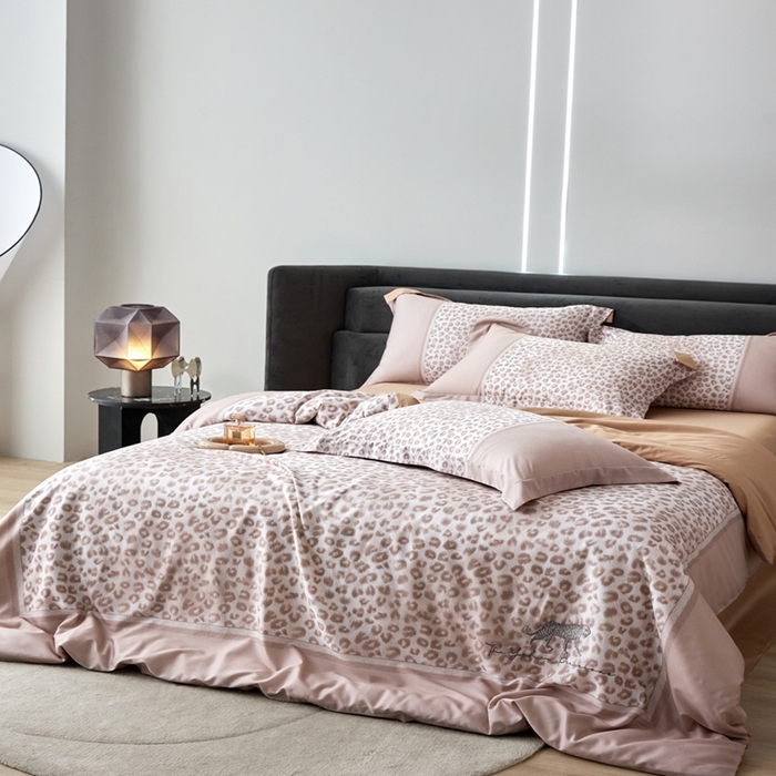 91家纺网 家纺一手货源 找家纺 金奇达家纺 2026新款茧养天丝棉四件套-伊莉莎 伊莉莎-灰粉