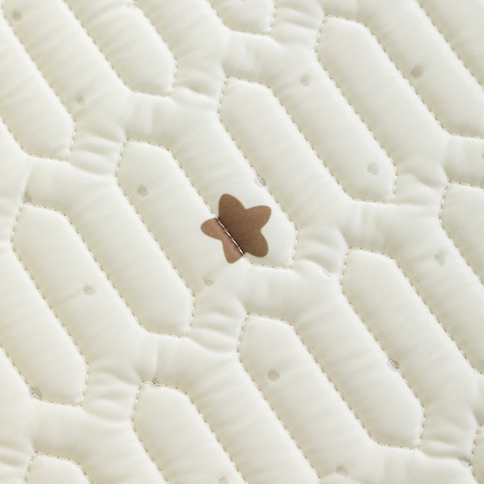 91家纺网 家纺一手货源 找家纺 美丽折 2026新款0.6厚欧式乳胶凉席三件套 彩虹岛