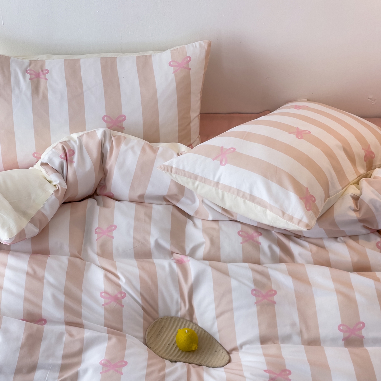 91家纺网 家纺一手货源 找家纺 女子家纺 2026春夏新款全棉纯棉13372数码印花四件套-安迪 安迪-粉色