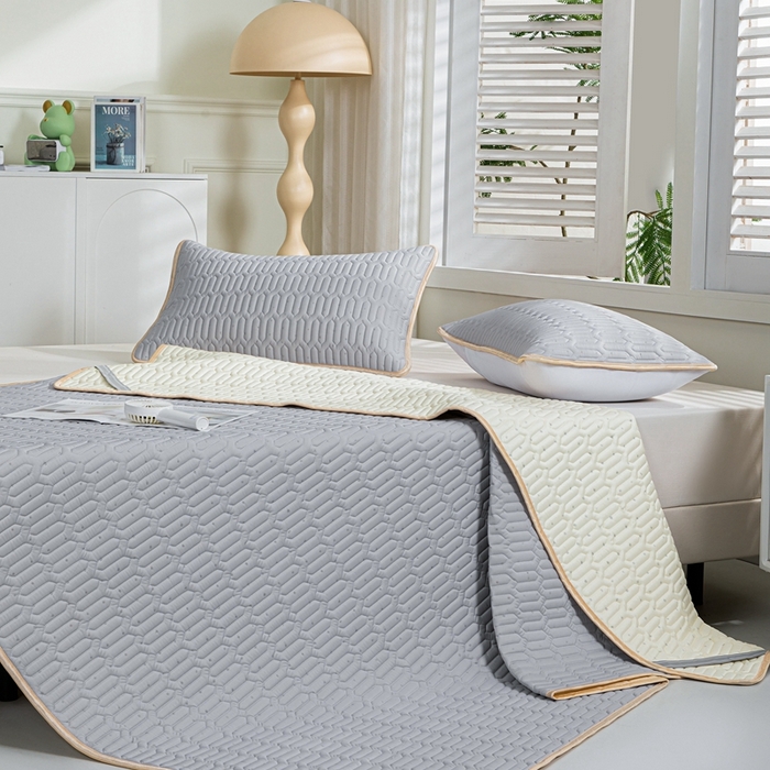 91家纺网 家纺一手货源 找家纺 美丽折 2026新款0.6厚欧式乳胶凉席三件套 灰色