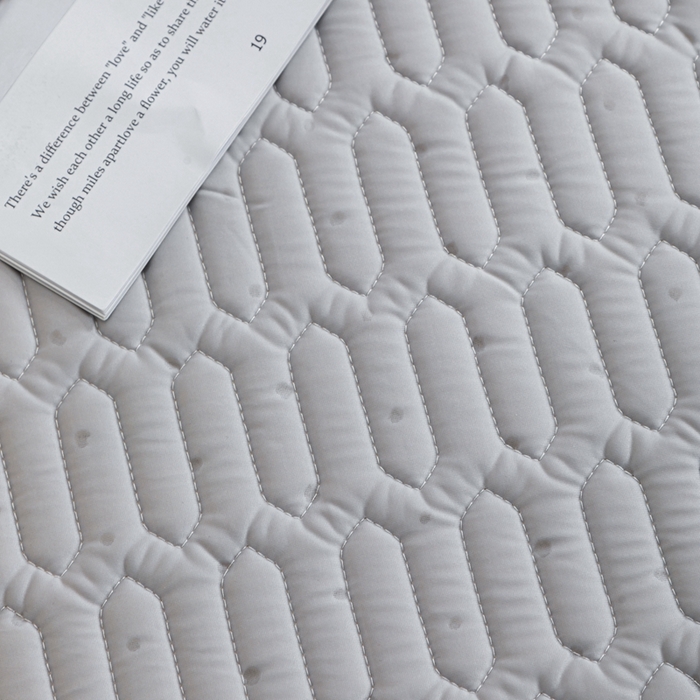 91家纺网 家纺一手货源 找家纺 美丽折 2026新款0.6厚欧式乳胶凉席三件套 灰色