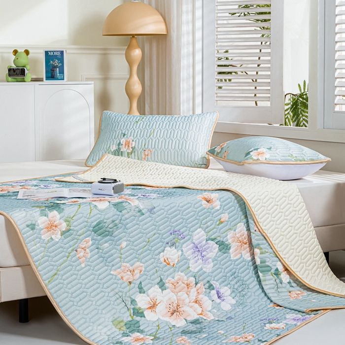 91家纺网 家纺一手货源 找家纺 美丽折 2026新款0.6厚欧式乳胶凉席三件套 曼谷花海