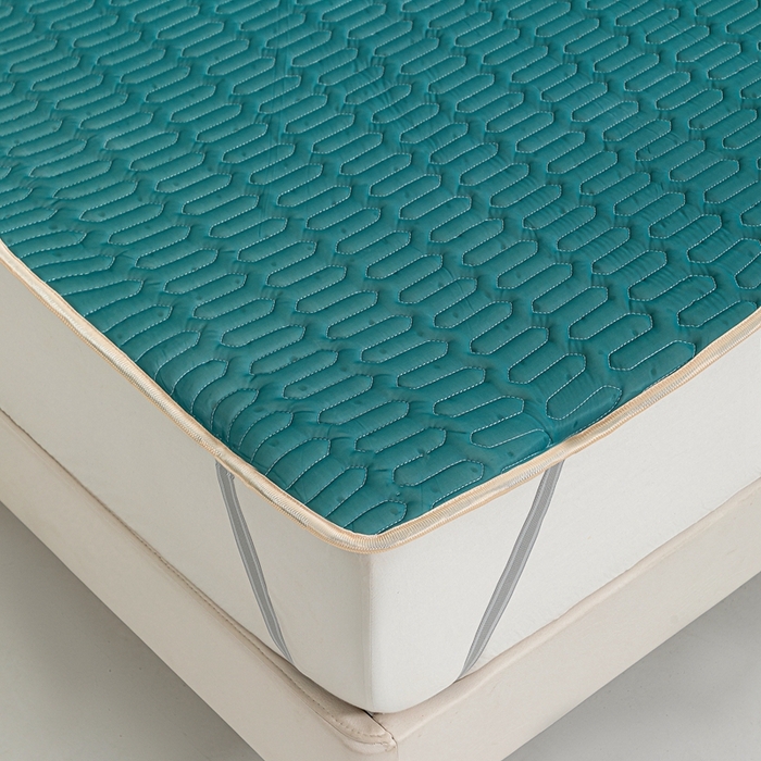 91家纺网 家纺一手货源 找家纺 美丽折 2026新款0.6厚欧式乳胶凉席三件套 墨绿色