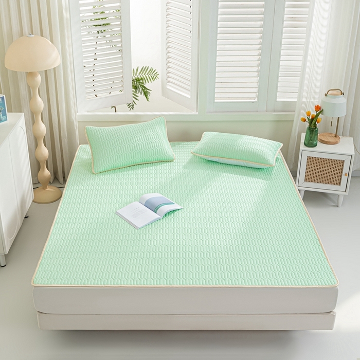 91家纺网 家纺一手货源 找家纺 美丽折 2026新款0.6厚欧式乳胶凉席三件套 浅绿色