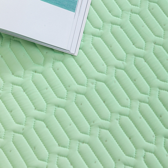 91家纺网 家纺一手货源 找家纺 美丽折 2026新款0.6厚欧式乳胶凉席三件套 浅绿色