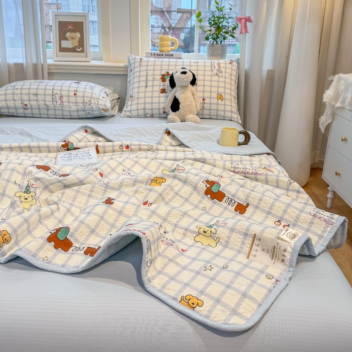 91家纺网 家纺一手货源 找家纺 爱屋及屋 2026春夏新款泡芙棉棉花夏被夏凉被空调被 嗨皮小狗