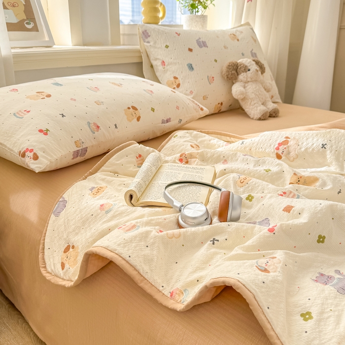 91家纺网 家纺一手货源 找家纺 爱屋及屋 2026春夏新款泡芙棉棉花夏被夏凉被空调被 宠物派对