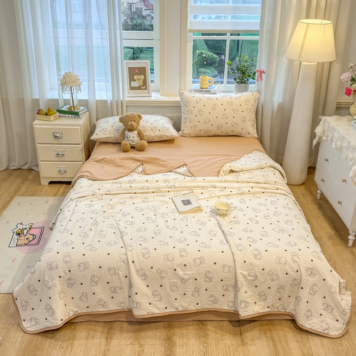 91家纺网 家纺一手货源 找家纺 爱屋及屋 2026春夏新款泡芙棉棉花夏被夏凉被空调被 描线小猫