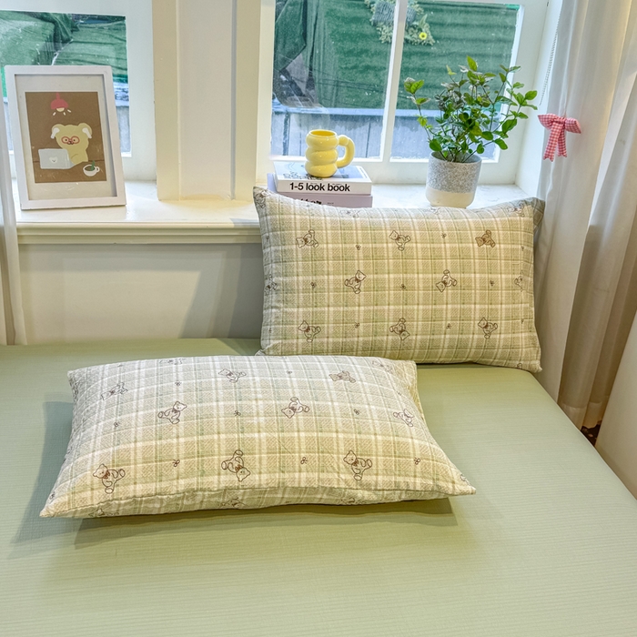 91家纺网 家纺一手货源 找家纺 爱屋及屋 2026春夏新款泡芙棉棉花夏被夏凉被空调被 绿咖小熊