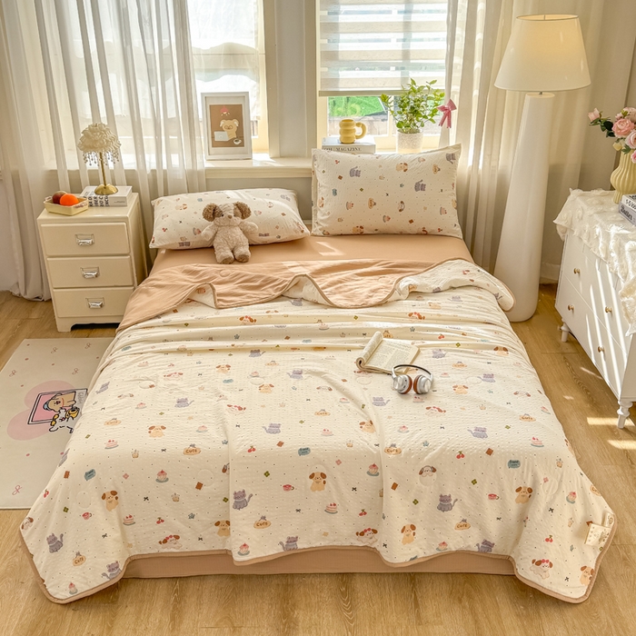 91家纺网 家纺一手货源 找家纺 爱屋及屋 2026春夏新款泡芙棉棉花夏被夏凉被空调被 宠物派对