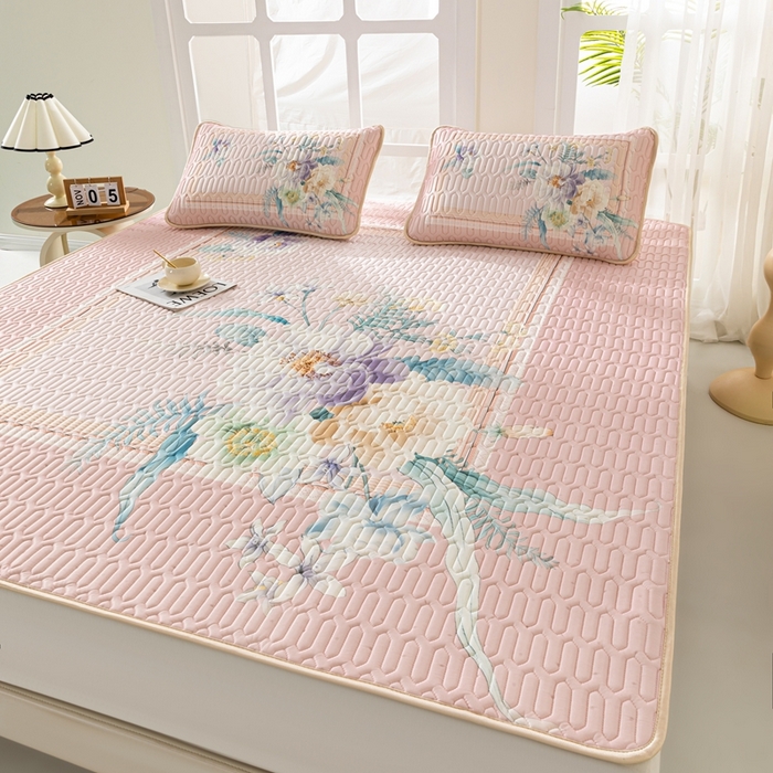 91家纺网 家纺一手货源 找家纺 美丽折 2026新款0.6厚欧式乳胶凉席三件套 施华洛风情