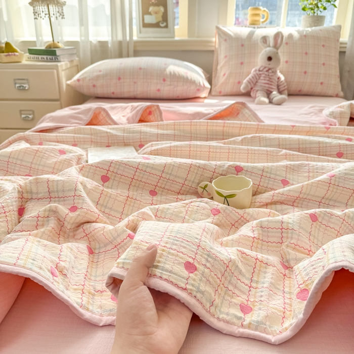 91家纺网 家纺一手货源 找家纺 爱屋及屋 2026春夏新款泡芙棉棉花夏被夏凉被空调被 格格心