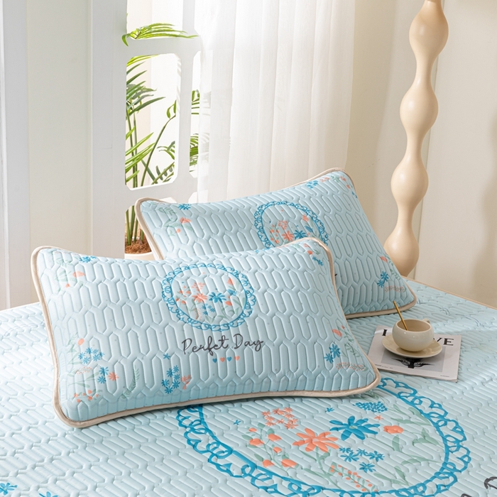 91家纺网 家纺一手货源 找家纺 美丽折 2026新款0.6厚欧式乳胶凉席三件套 温婉花镜-蓝