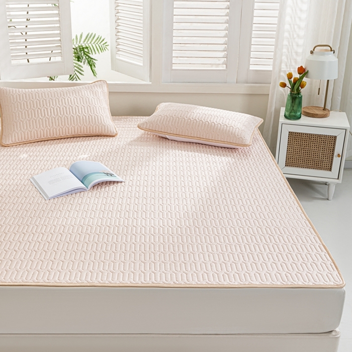 91家纺网 家纺一手货源 找家纺 美丽折 2026新款0.6厚欧式乳胶凉席三件套 玉色