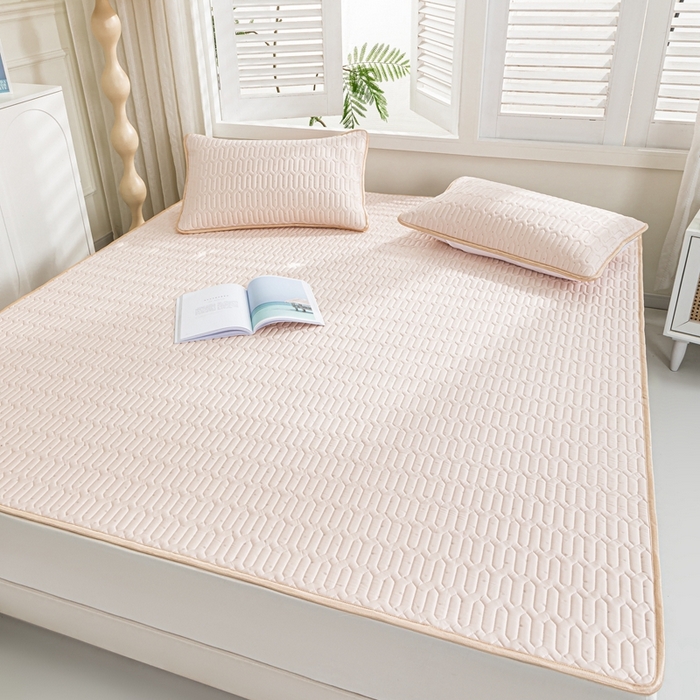 91家纺网 家纺一手货源 找家纺 美丽折 2026新款0.6厚欧式乳胶凉席三件套 玉色