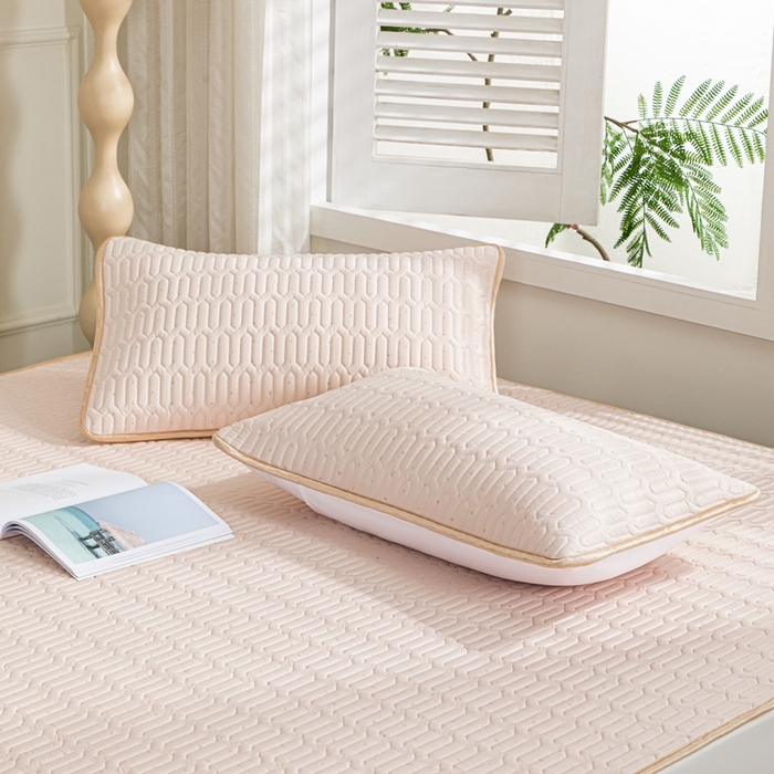 91家纺网 家纺一手货源 找家纺 美丽折 2026新款0.6厚欧式乳胶凉席三件套 玉色