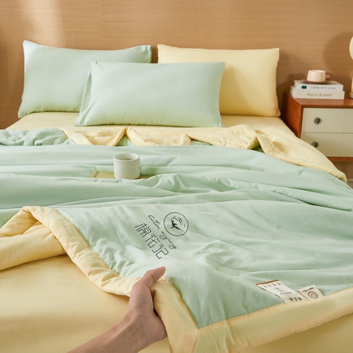 91家纺网 家纺一手货源 找家纺 爱屋及屋 2026新款撞色双拼新疆棉花夏被空调被夏凉被 双拼-米黄果绿