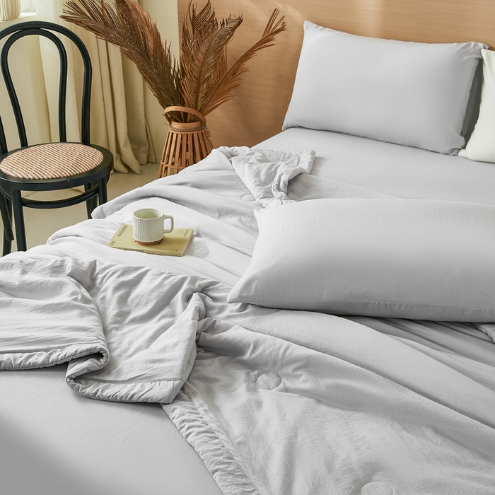 91家纺网 家纺一手货源 找家纺 爱屋及屋 2026新款撞色双拼新疆棉花夏被空调被夏凉被 单拼-浅灰