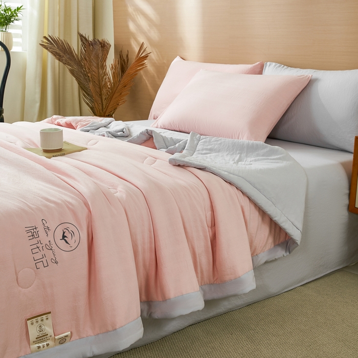 91家纺网 家纺一手货源 找家纺 爱屋及屋 2026新款撞色双拼新疆棉花夏被空调被夏凉被 双拼-灰粉