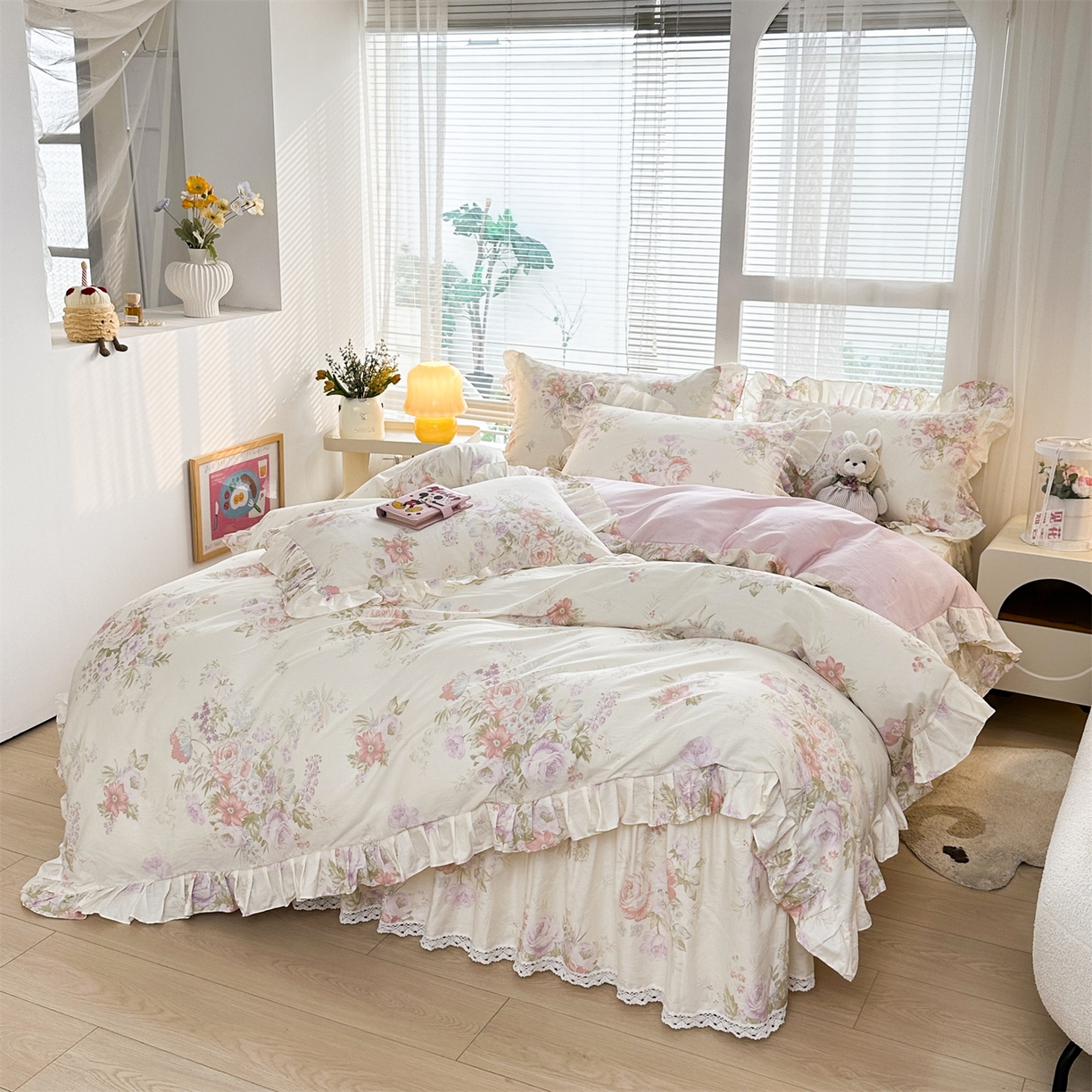 91家纺网 家纺一手货源 找家纺 （总）忘忧草 2026新款全棉夹棉印花床裙四件套单被套