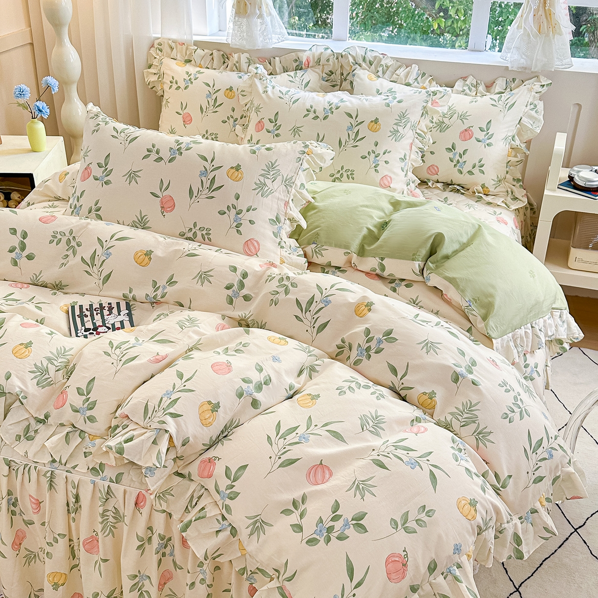 91家纺网 家纺一手货源 找家纺 忘忧草 2026新款全棉夹棉印花床裙四件套单被套 轻婉花语