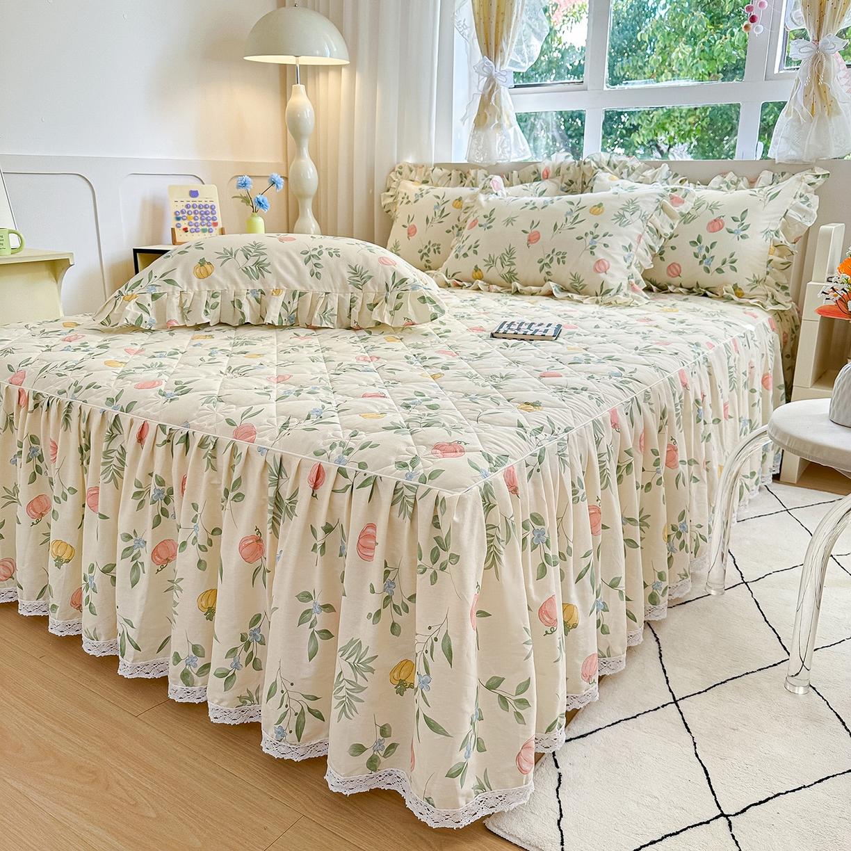 91家纺网 家纺一手货源 找家纺 忘忧草 2026新款全棉夹棉印花床裙四件套单被套 轻婉花语