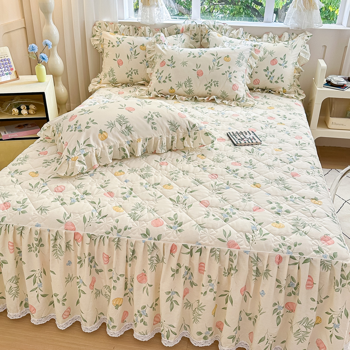 91家纺网 家纺一手货源 找家纺 忘忧草 2026新款全棉夹棉印花床裙四件套单被套 轻婉花语