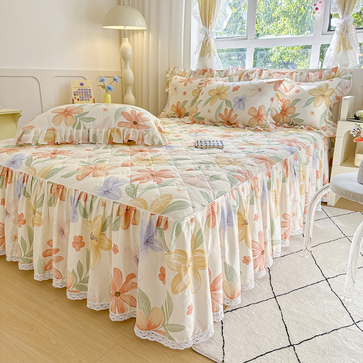 91家纺网 家纺一手货源 找家纺 忘忧草 2026新款全棉夹棉印花床裙四件套单被套 云裳花谷