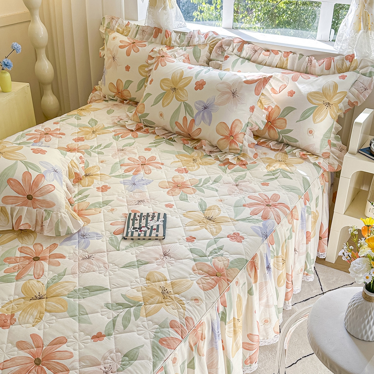 91家纺网 家纺一手货源 找家纺 忘忧草 2026新款全棉夹棉印花床裙四件套单被套 云裳花谷