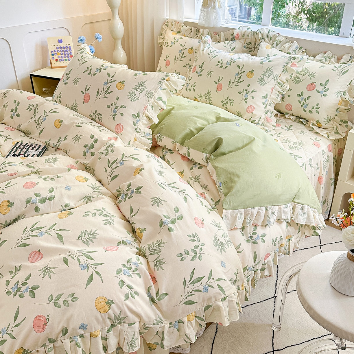 91家纺网 家纺一手货源 找家纺 忘忧草 2026新款全棉夹棉印花床裙四件套单被套 轻婉花语