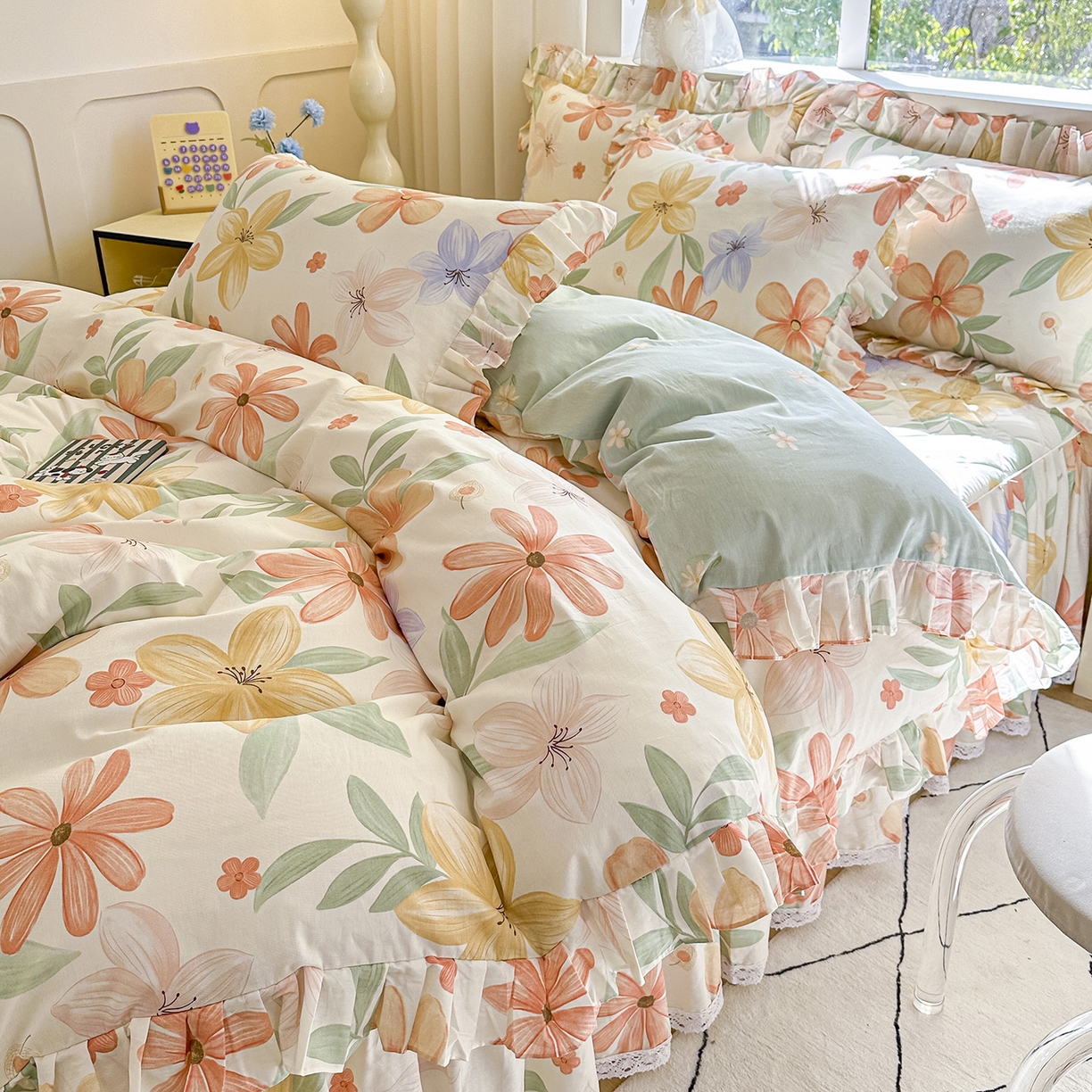 91家纺网 家纺一手货源 找家纺 忘忧草 2026新款全棉夹棉印花床裙四件套单被套 云裳花谷